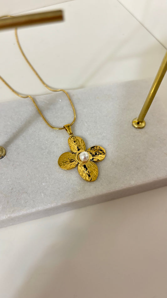Floréa Necklace